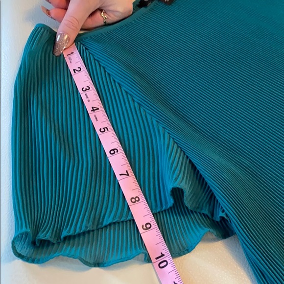 Banana Republic Short Sleeve Shirt - Picture 7 of 7
